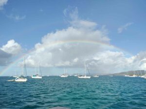 Vivre en voilier en famille au mouillage