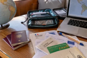 Documents administratifs à préparer avant un voyage longue durée en famille